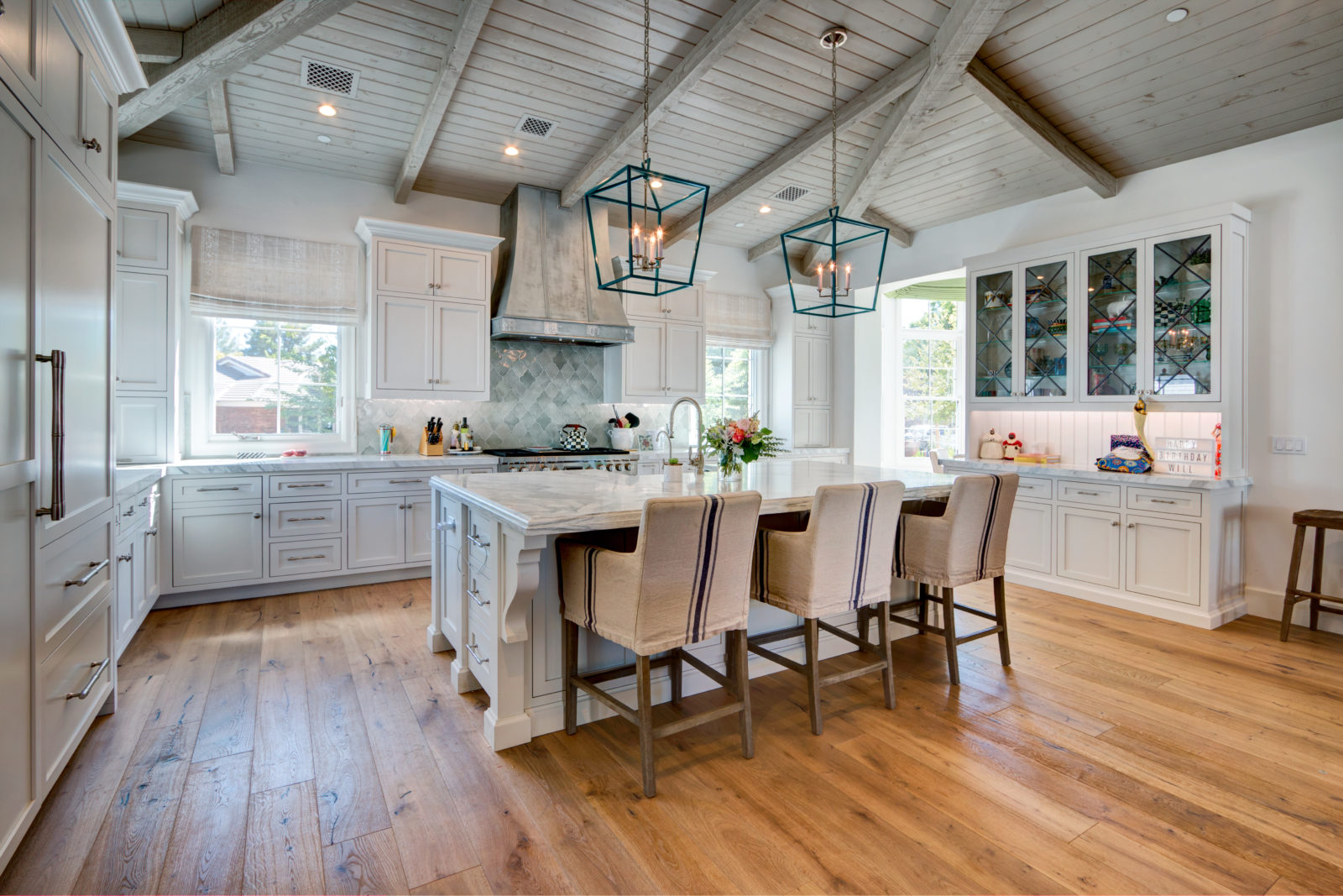 Why Should You Build an Open Kitchen in Your Home?
